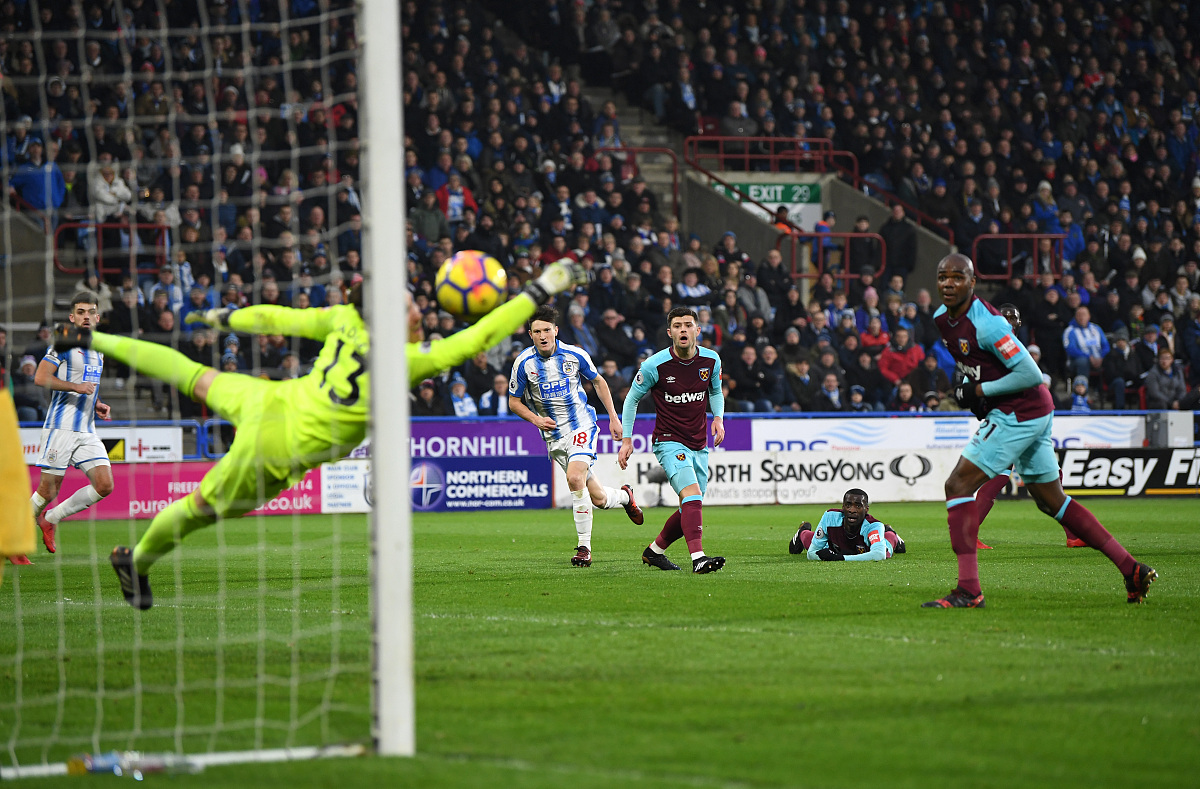 开云在线平台-关于德布劳内与30激战公牛分钟，锐不可当胜负难料！，穆古鲁扎焦点对战赢得满堂喝彩的信息